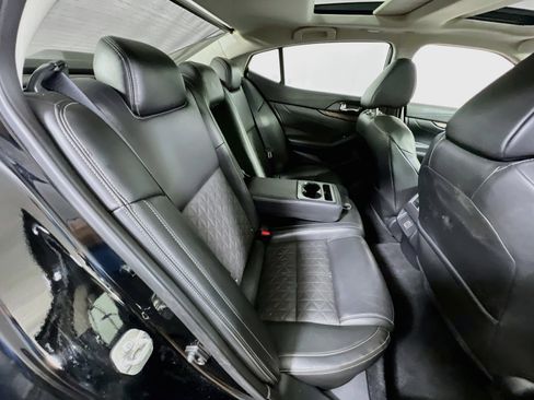 Used 2018 Nissan Maxima Platinum FWD image 28