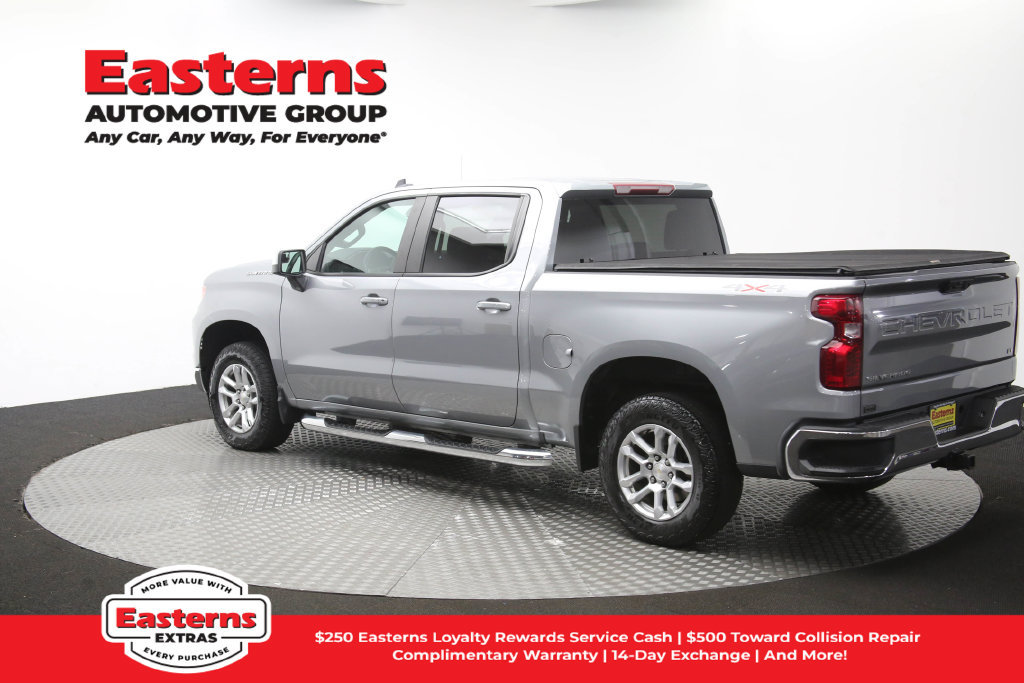Used 2024 Chevrolet Silverado 1500 LT AWD/4WD image 68