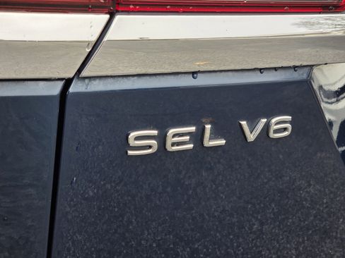 Used 2021 Volkswagen Atlas SEL Premium image 34