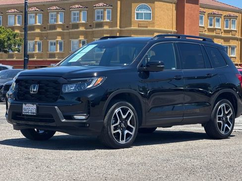 Certified 2023 Honda Passport Elite image 8