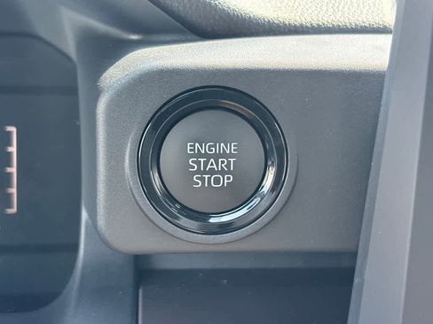 Used 2025 Toyota Tacoma SR5 image 18