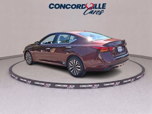 Certified 2023 Nissan Altima 2.5 SV FWD image 5