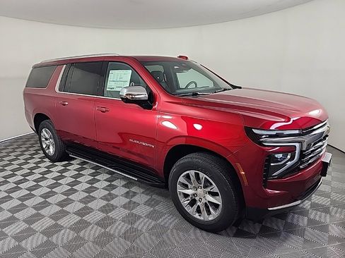 New 2025 Chevrolet Suburban Premier image 1