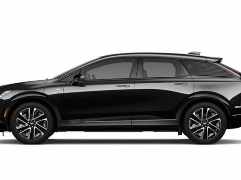 New 2025 Cadillac Optiq Sport 1 w/ LPO, Floor Liner Package image 23