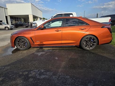 Used 2022 Cadillac CT4 V Blackwing RWD image 4