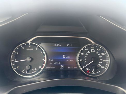 Used 2023 Nissan Murano SV image 15