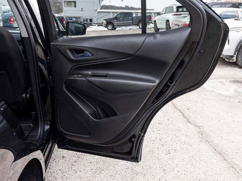 Used 2024 Chevrolet Equinox LT w/ LPO, Floor Liner Package image 15