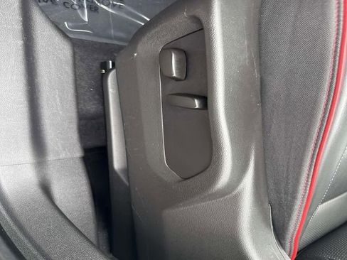 Used 2023 Buick Envision Essence w/ Sport Touring Package image 23