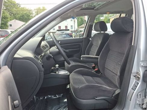 Used 2004 Volkswagen Jetta GLS FWD image 18