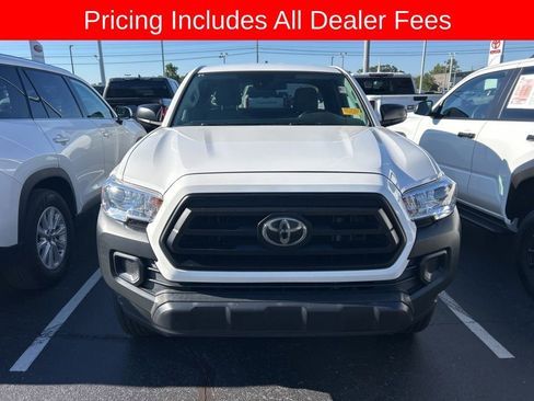 Used 2022 Toyota Tacoma SR RWD image 12