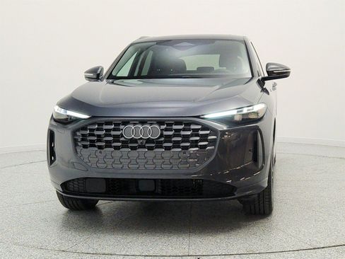 Certified 2025 Audi Q5 Premium Plus w/ Premium Plus AWD/4WD image 2