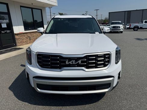 Used 2025 Kia Telluride S image 10
