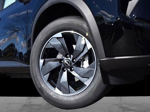 New 2026 Nissan Rogue SV image 3