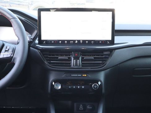 Used 2025 Ford Escape ST-Line w/ Equipment Group 301A FWD image 30