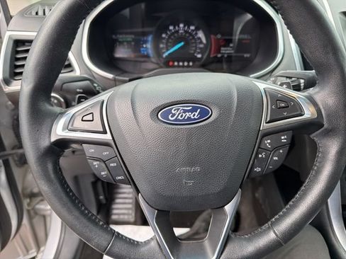 Used 2018 Ford Edge Titanium AWD/4WD image 22