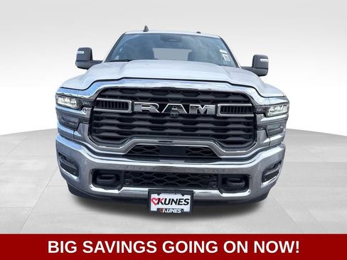 New 2025 RAM 3500 Big Horn image 4