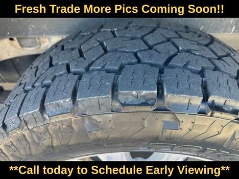 Used 2019 Chevrolet Silverado 1500 Custom w/ Custom Value Package AWD/4WD image 9