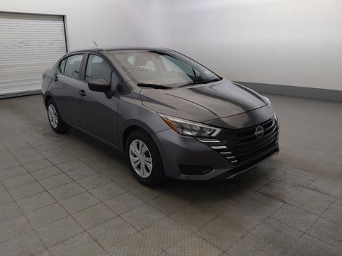 Used 2025 Nissan Versa S FWD image 13