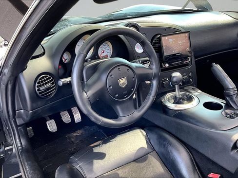 Used 2005 Dodge Viper SRT-10 RWD image 11