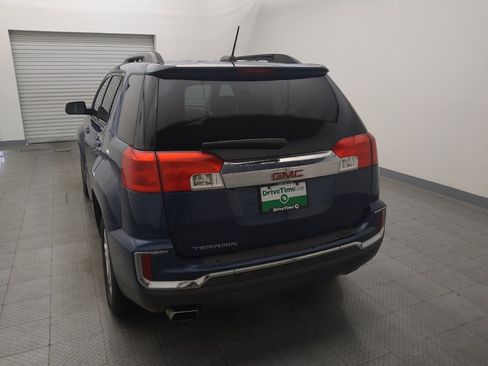 Used 2017 GMC Terrain SLE w/ Driver Alert Package I image 6