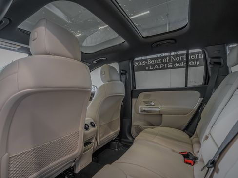 Certified 2026 Mercedes-Benz GLB 250 4MATIC image 26