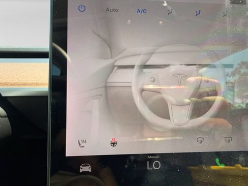 Used 2022 Tesla Model Y Performance AWD/4WD image 20