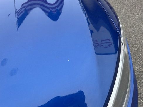 Used 2015 Chrysler 200 Limited image 3