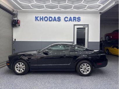 Used 2007 Ford Mustang V6 Deluxe 2dr Fastback