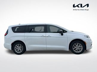 Used 2024 Chrysler Pacifica Touring-L FWD 360° Tour