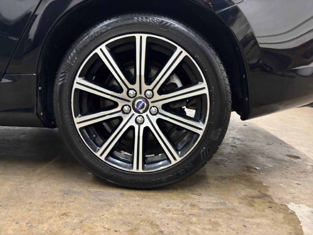 Used 2017 Volvo S60 T5 Inscription AWD/4WD image 36