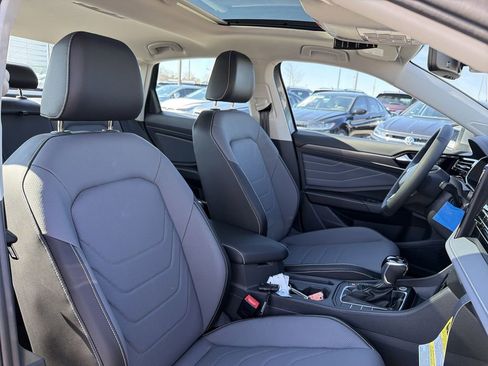 New 2026 Volkswagen Jetta SEL FWD image 18