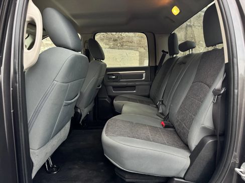 Used 2017 RAM 2500 SLT AWD/4WD image 23