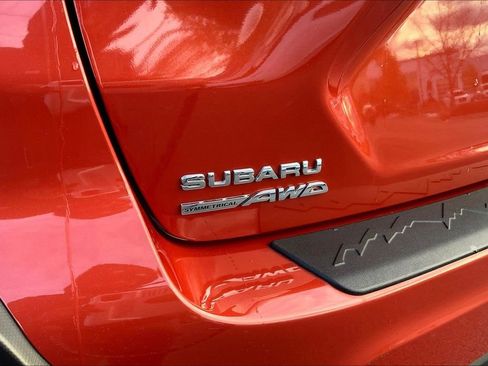 Certified 2024 Subaru Crosstrek 2.0i Premium image 33