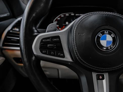 Used 2022 BMW X5 M50i w/ Premium Package image 20