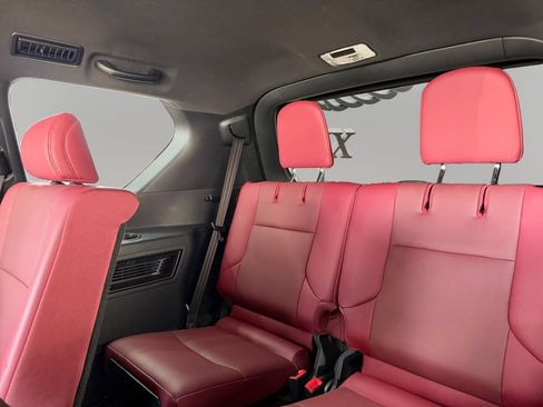 Used 2023 Lexus GX 460 Premium w/ Premium Package AWD/4WD image 29