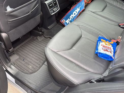 Used 2021 Subaru Forester Touring w/ Popular Package #2 image 17