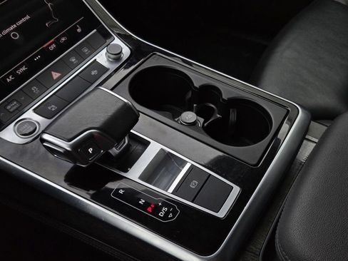 Used 2023 Audi Q7 3.0T Premium Plus image 24