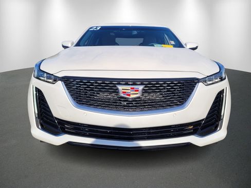 Used 2023 Cadillac CT5 Premium Luxury image 2