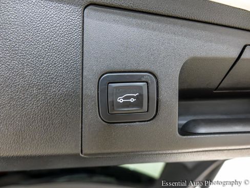 Used 2019 Cadillac XT5 Luxury FWD image 28