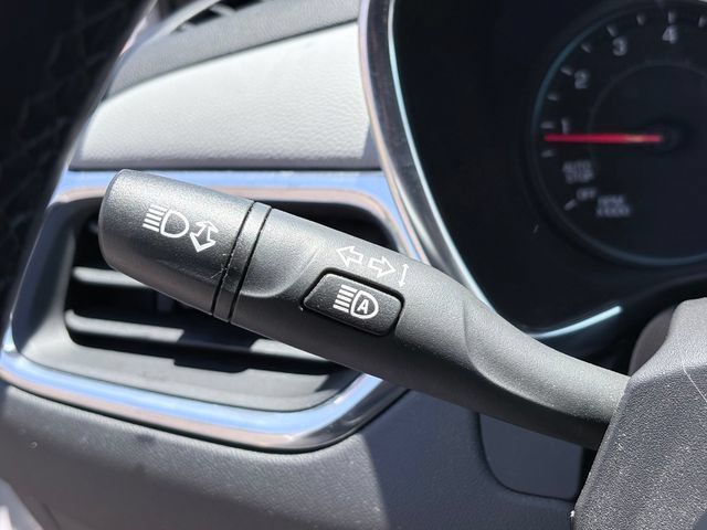 Used 2023 Chevrolet Equinox LT w/ Driver Convenience Package FWD image 15