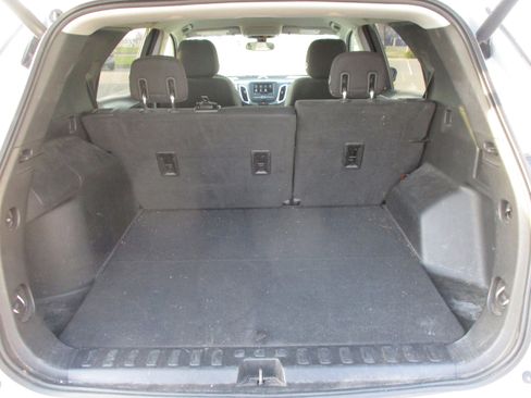 Used 2019 Chevrolet Equinox LT image 16