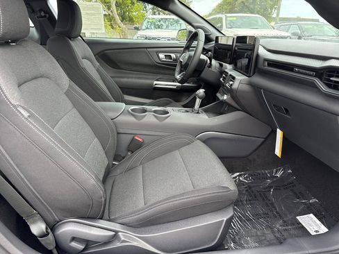 New 2026 Ford Mustang Coupe image 21