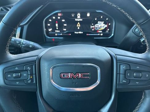 Used 2025 GMC Sierra 2500 AT4 w/ AT4 Premium Plus Package AWD/4WD image 65