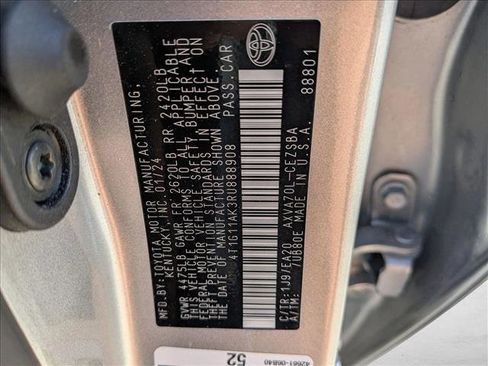 Used 2024 Toyota Camry SE image 15