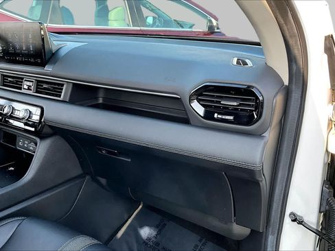 Certified 2025 Honda Pilot EX-L image 19