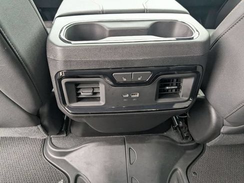 Used 2024 GMC Sierra 2500 AT4 w/ AT4 Premium Plus Package AWD/4WD image 22