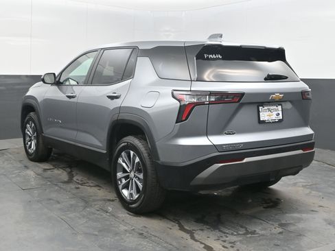 Used 2025 Chevrolet Equinox LT image 8