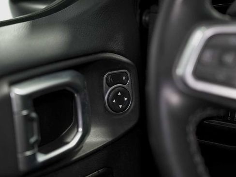 Used 2021 Jeep Wrangler Unlimited Sport AWD/4WD image 24