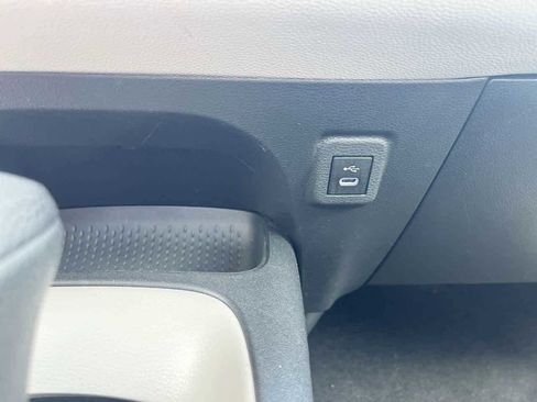 Used 2023 Toyota Corolla LE FWD image 20