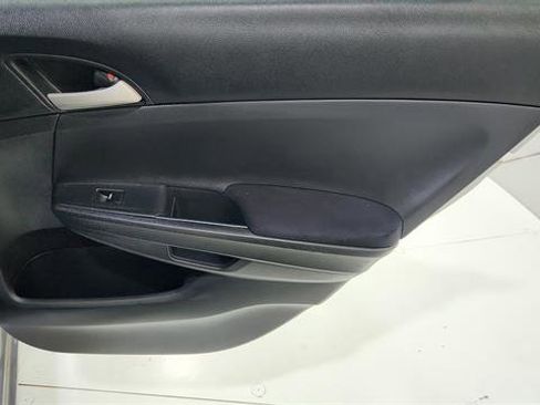 Used 2011 Honda Accord SE image 26